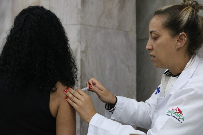 Casos respiratórios graves têm queda em adultos e crianças