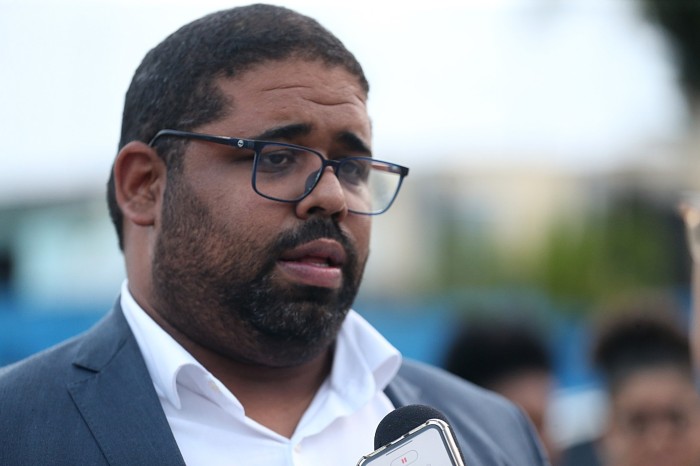 Bahia revisa programa de proteção após assassinato de Mãe Bernadete