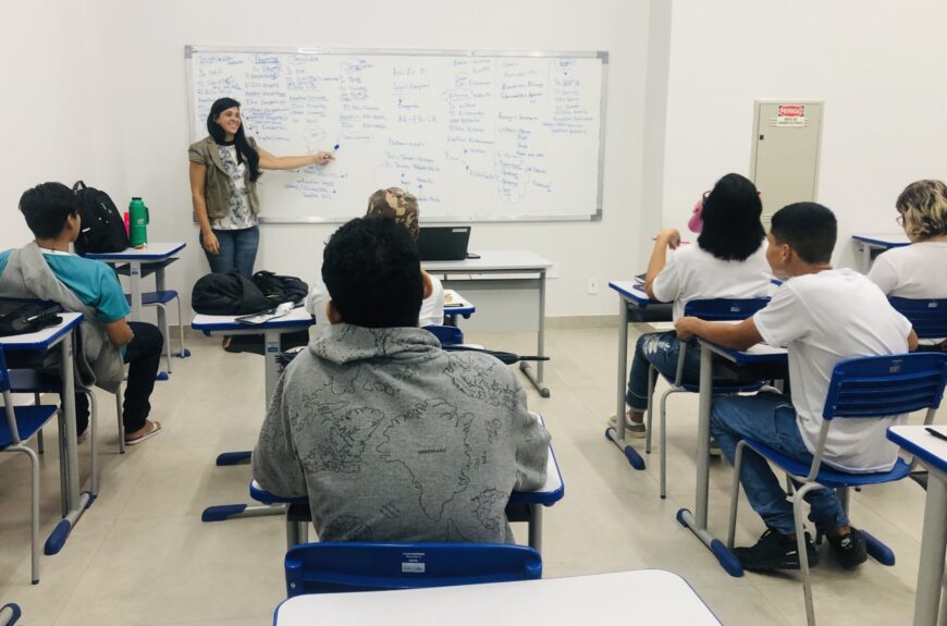 Professora de Porto Velho mostra que não há obstáculos para quem busca conhecimento e qualificação
