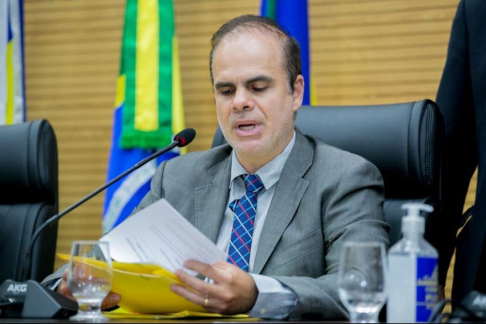 Alan Queiroz propõe serviço voluntário de capelania escolar nas unidades da rede pública estadual