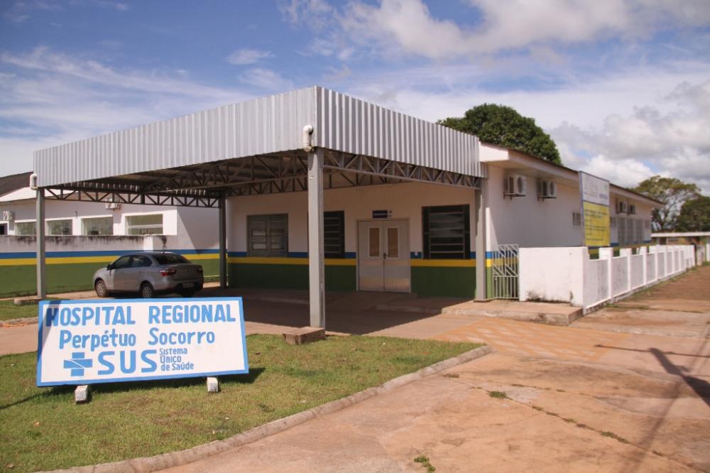 Obras ficam no meio do caminho e Rondônia sofre com incompetência crônica na gestão da Saúde 