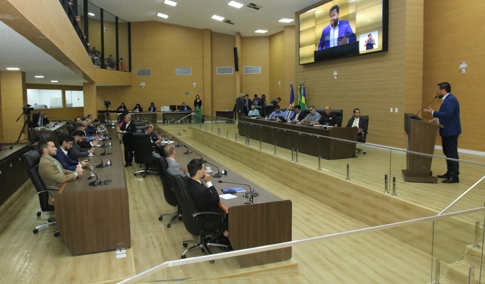 Governo resolve discussão sobre impostos apresentando nova Lei com índice menor de reajuste