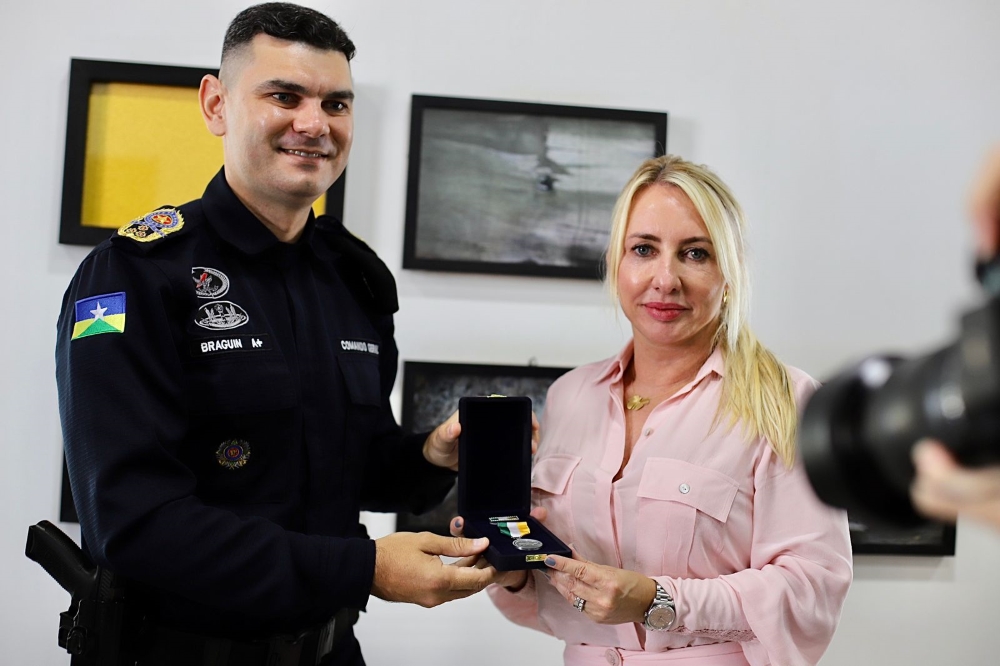 Ieda Chaves recebe a Medalha Forte Príncipe da Beira da Polícia Militar de Rondônia