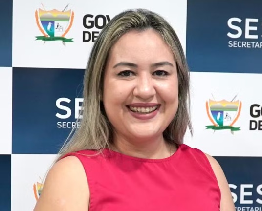Secretária de Saúde afastada por suspeita de fraude e corrupção retorna ao cargo
