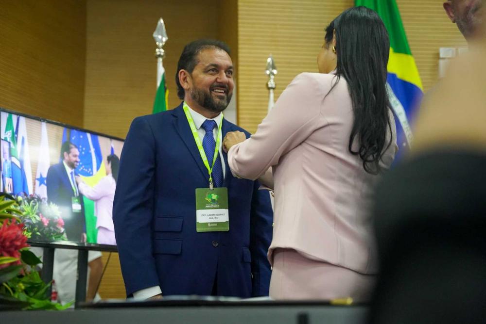Deputado estadual Laerte Gomes é o novo presidente do Parlamento Amazônico.