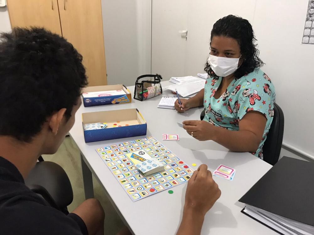 Ieda Chaves indica programa de capacitação para diagnóstico tardio de TEA e TDAH ao Estado