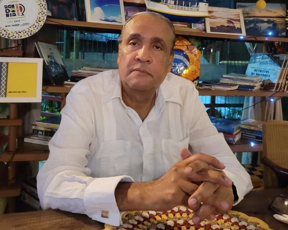 Servidor público completa 47 anos de serviço e não quer se aposentar