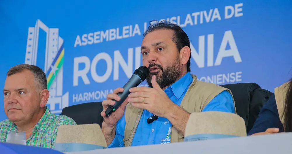 "Aqui nós produzimos comida", diz Laerte Gomes ao defender direito à posse de terras aos produtores rurais de Rondônia