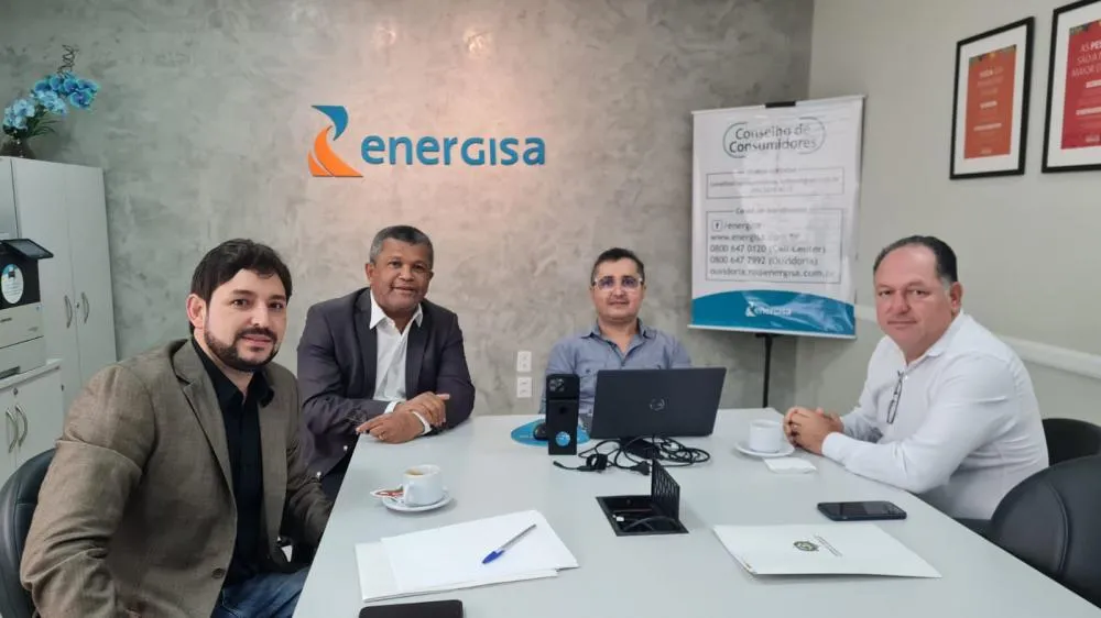 Deputado Pedro Fernandes recebe resposta da Energisa sobre melhorias na energia elétrica 