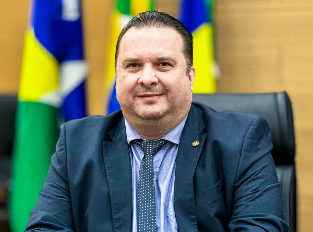 Deputado Luís do Hospital confirma pagamento de R$ 4,4 milhões para Saúde em Jaru