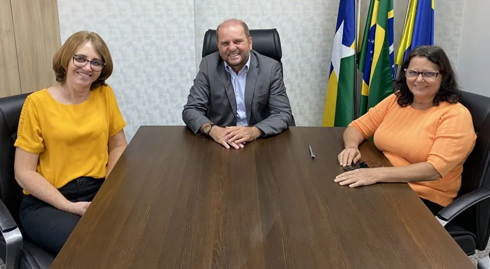 Apoio de Cirone Deiró garante melhores estradas em Cujubim