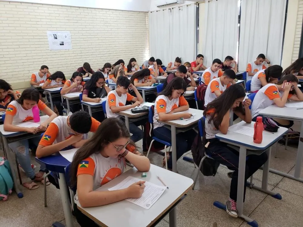 Prefeitos de Rondônia esquecem polarização e aderem a programa do Governo Lula na Educação