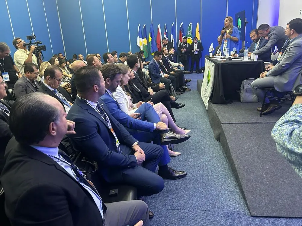 Deputado Pedro Fernandes busca defesa ao produtor rural em reunião do Parlamento Amazônico