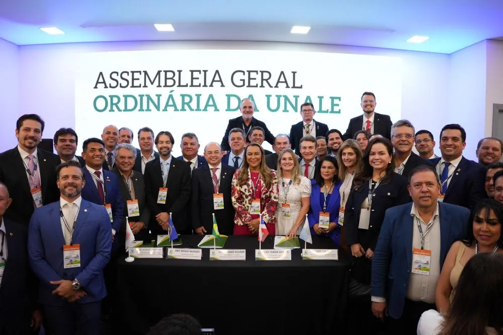 Deputado Ismael Crispin é reconduzido ao cargo de secretário na diretoria executiva da Unale para a Gestão 2025