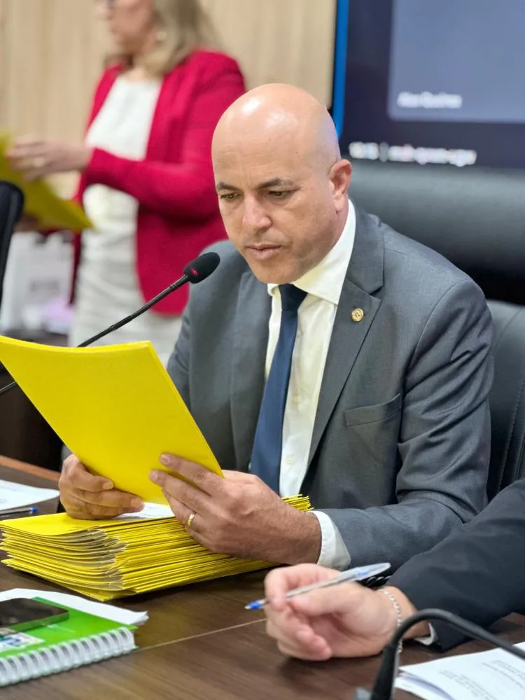 A pedido do vereador Thiago Onofre, Ismael Crispin solicita manutenção emergencial na RO-408