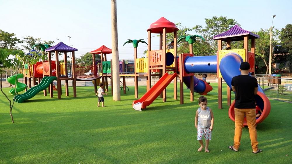 Praça do Conjunto 22 de Dezembro muda a estética do bairro e a qualidade de vida das pessoas