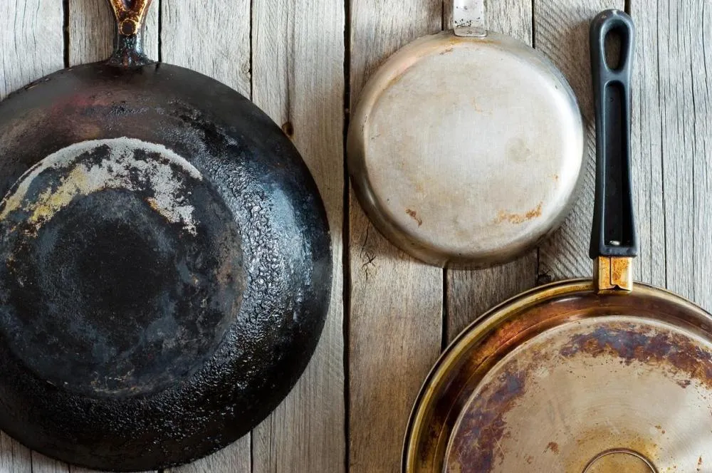  Será que panela velha ainda faz comida boa?