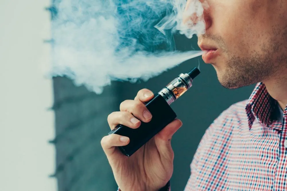 Jovens que fumam “vape” têm pior desempenho em exercícios físicos