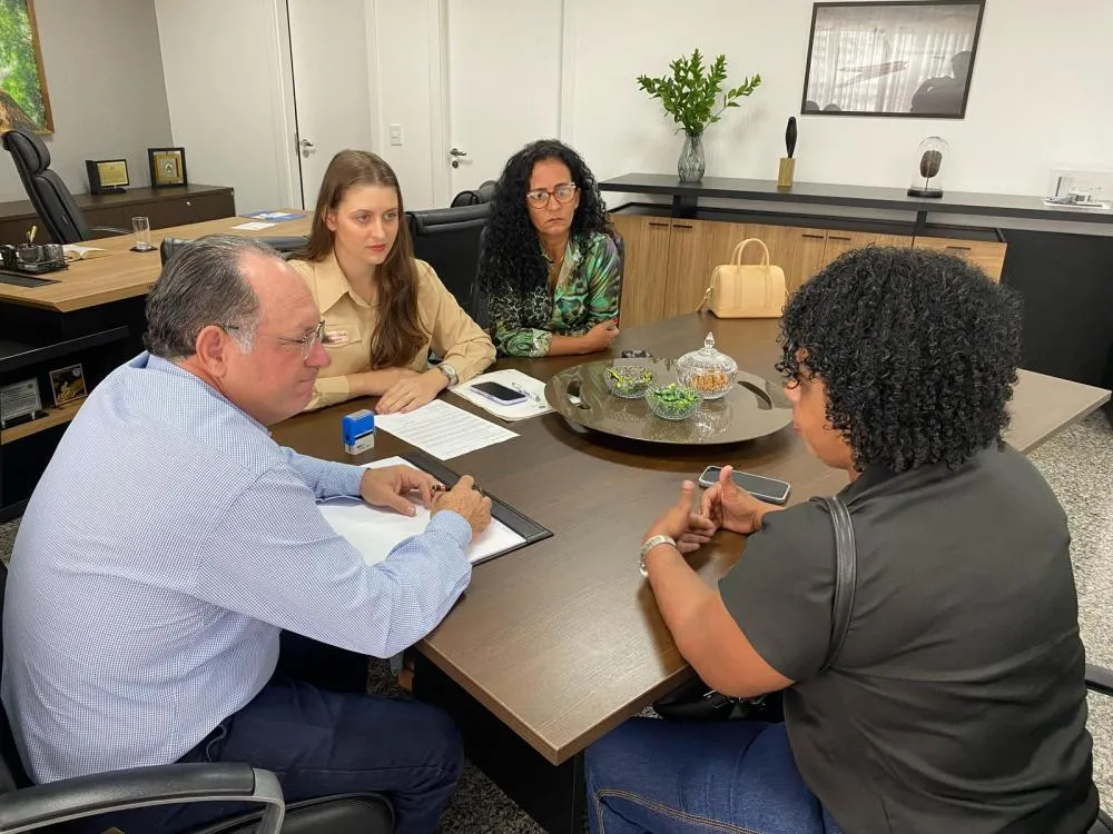 Pedro Fernandes se reúne com Associação de Pais e Professores do IFRO e busca melhorias para segurança viária na RO-257, em Ariquemes