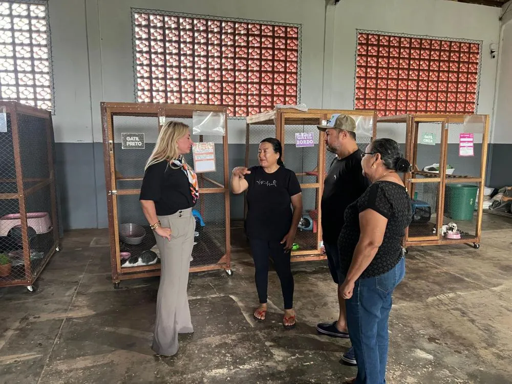 Ieda Chaves, durante visita institucional em Cacoal, garante apoio à Associação Vira Lata Vira Amor