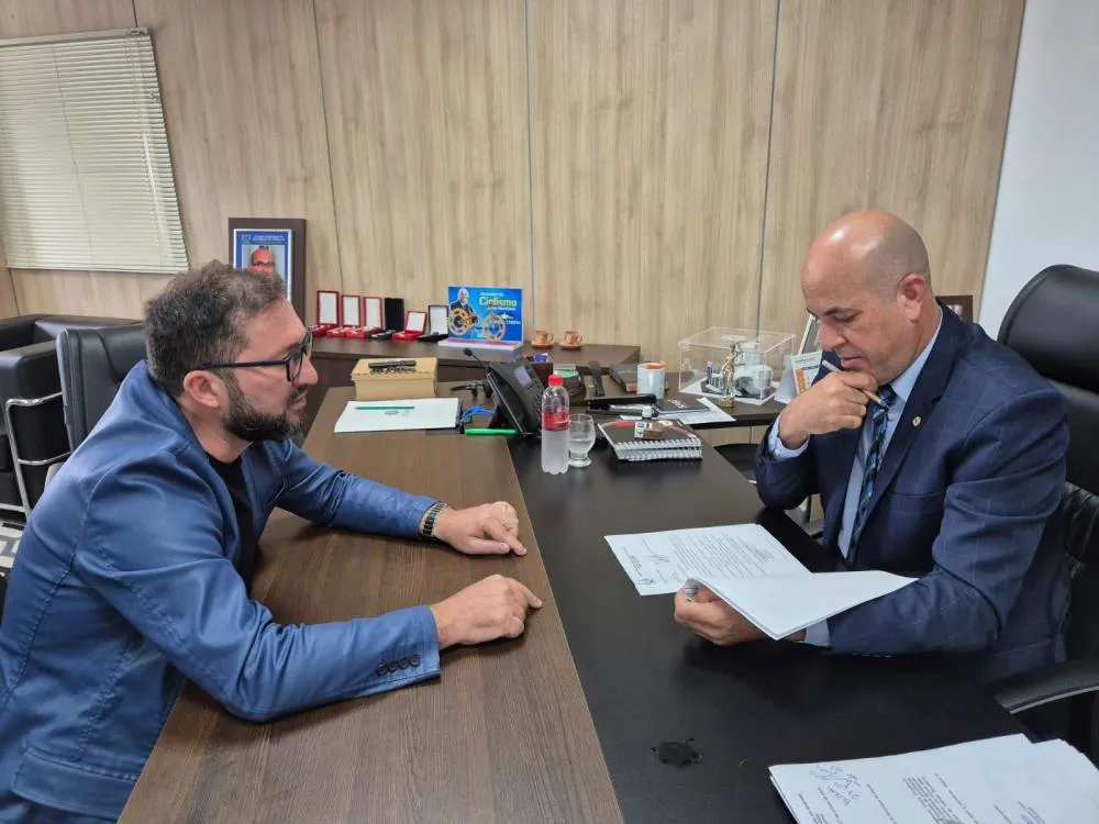 Ismael Crispin atende pedido do vereador Jair Topcar e viabiliza recursos para ativação de fábrica em São Miguel do Guaporé