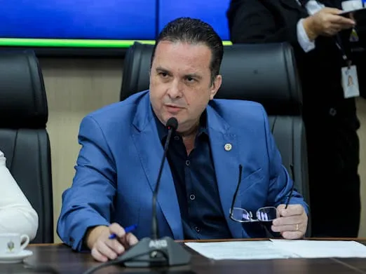 Deputado Luís do Hospital cobra soluções concretas para os servidores da saúde 