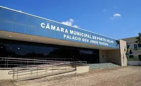 Vereadores de Porto Velho formam comissão para avaliar se vão ou não cumprir determinação dos órgãos de controle.