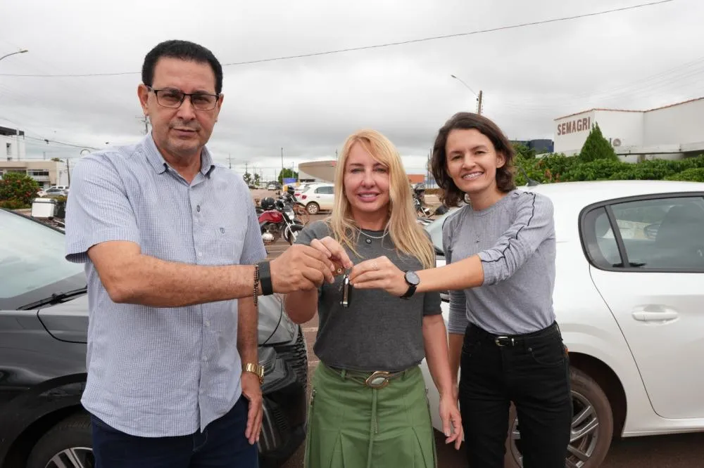 Ieda Chaves confirma recursos para Rolim de Moura e Nova Brasilândia durante agenda oficial 