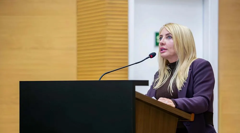 Ieda Chaves comemora sanção de Lei contra maus-tratos a animais domésticos em Rondônia