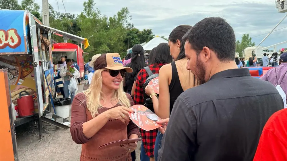 Ieda Chaves encerra campanha “Maio Laranja” e equipe faz panfletagem em diversos pontos de Porto Velho