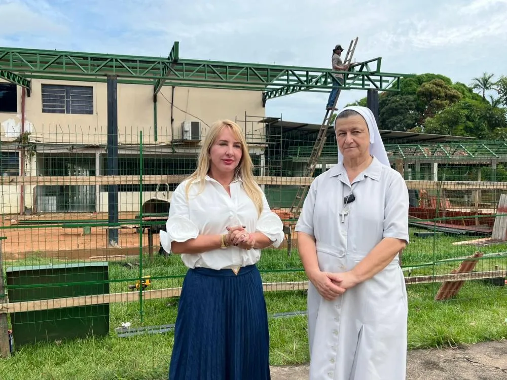 Ieda Chaves destina quase R$ 90 mil à ampliação da cobertura do pátio da Escola Santa Marcelina