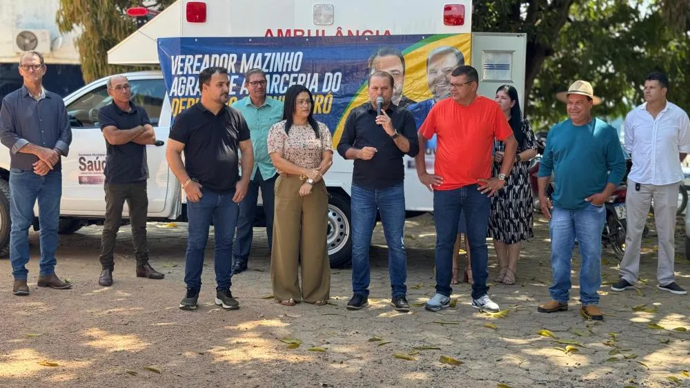 Cirone assegura recursos e população de Andreazza recebe ambulância