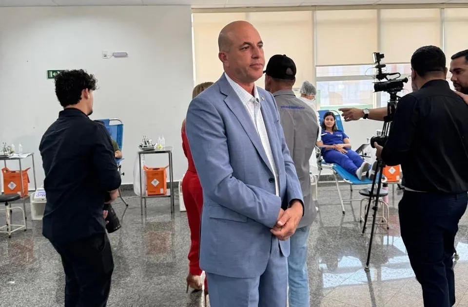 Ismael Crispin participa de incentivo à doação de sangue e cadastro para doadores de medula óssea