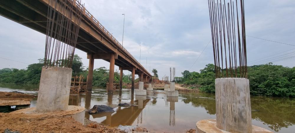 Projeto já demonstra evolução das obras de duplicação da ponte sobre o rio que corta a cidade