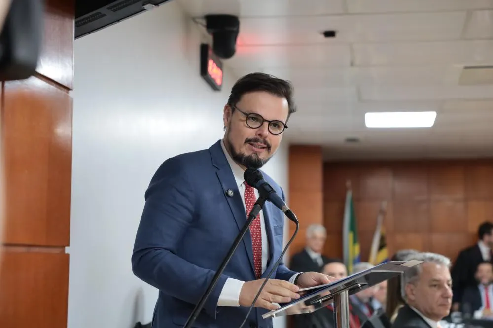 OAB Rondônia destaca simbolismo e pertencimento na posse de Adolfo Naujorks como desembargador do TJRO