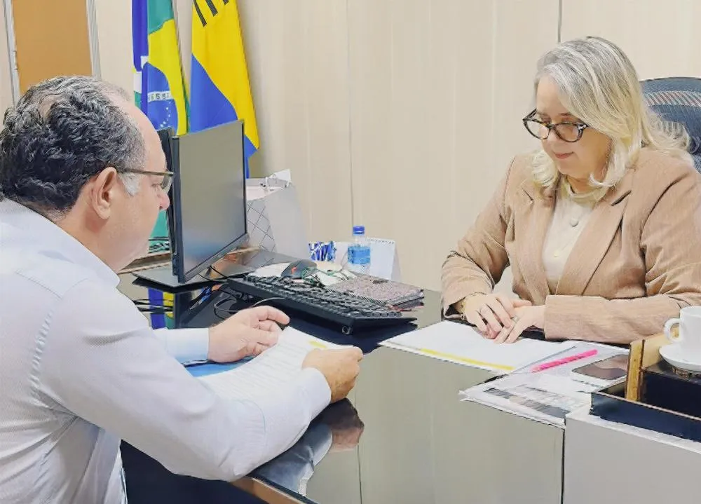 Deputado Pedro Fernandes solicita novos aparelhos de climatização para escola estadual em Cacaulândia