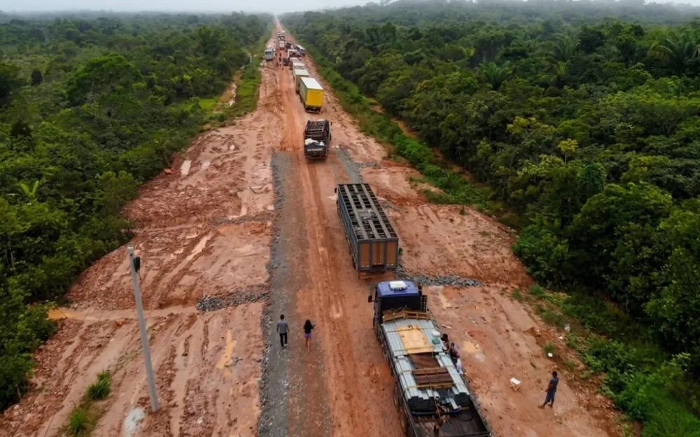 BR-319: de tormento a esperança — investimento bilionário promete transformar a vida de comunidades esquecidas