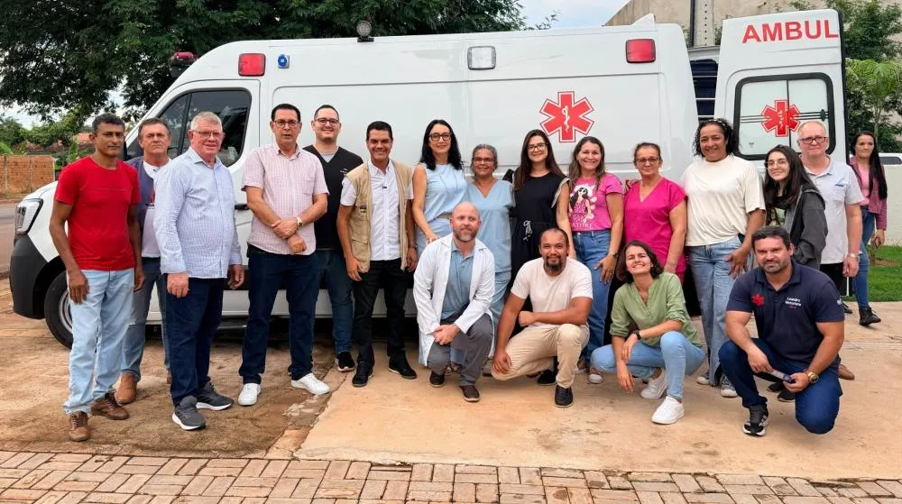 Cássio Gois viabiliza ambulância para distrito de Nova Estrela