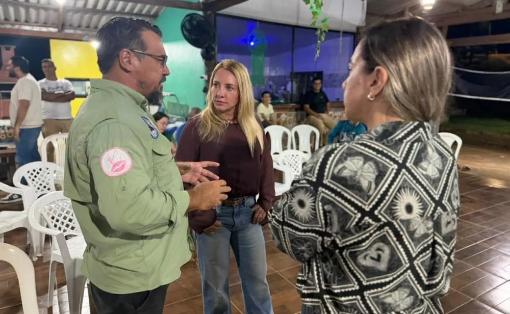 Ieda Chaves destina R$ 100 mil e acompanha Qualifica Rondônia em Vila Calderita