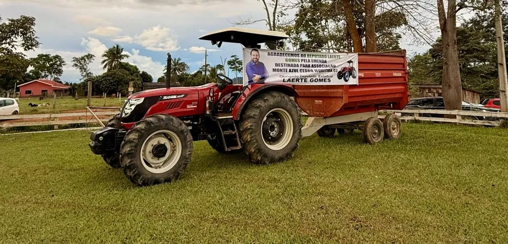 Laerte Gomes viabiliza trator e fortalece produção rural em distrito de Machadinho