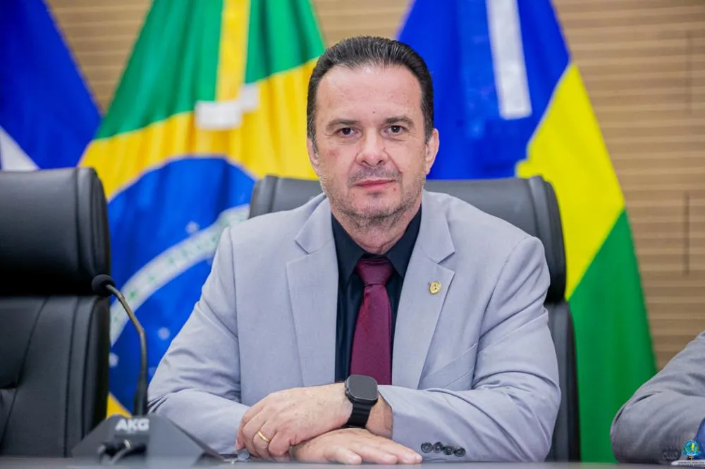 Luís do Hospital assegura R$ 1,2 milhão para construção de pista de caminhada em Jaru