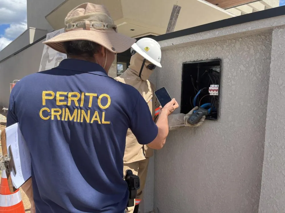 Operação da Energisa encontra furto de energia em condomínio de luxo em Porto Velho