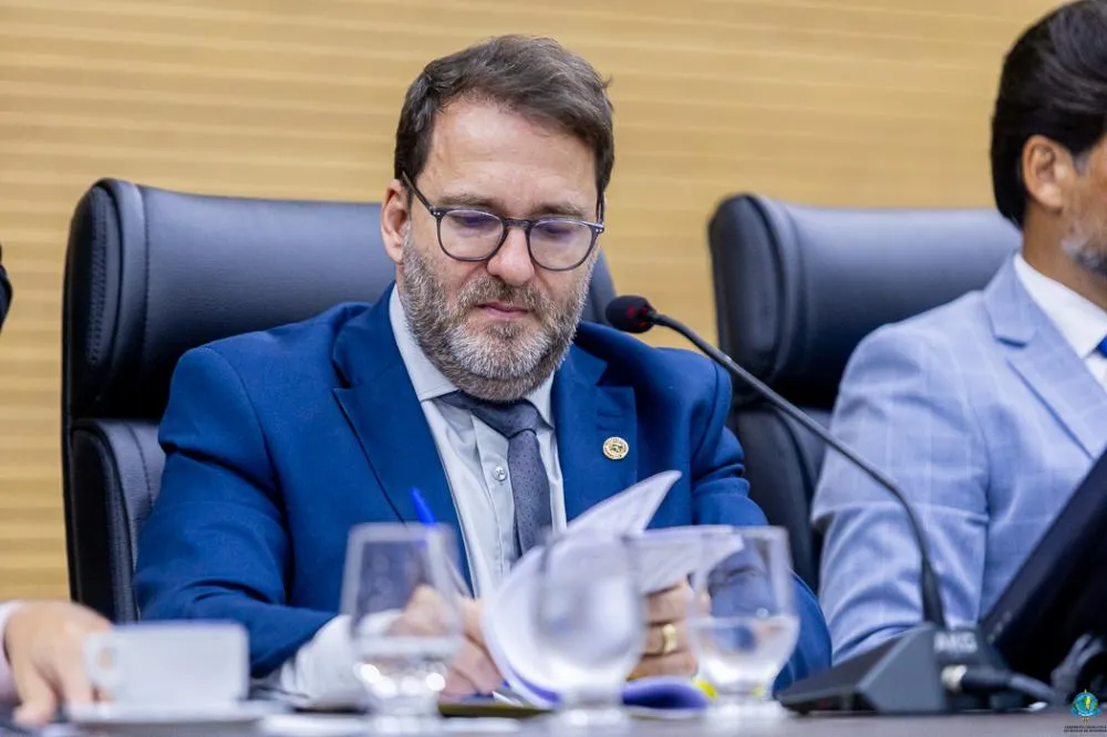 Deputado Alex Redano solicita nova operação tapa-buracos e reforço da sinalização na RO-459
