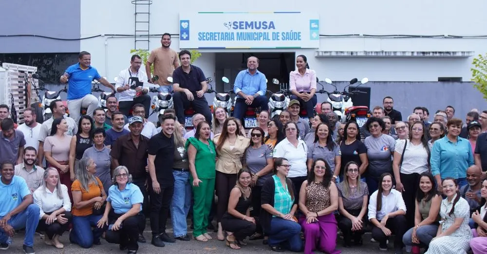 Cirone Deiró assegura recursos e agentes de saúde de Cacoal recebem motocicletas