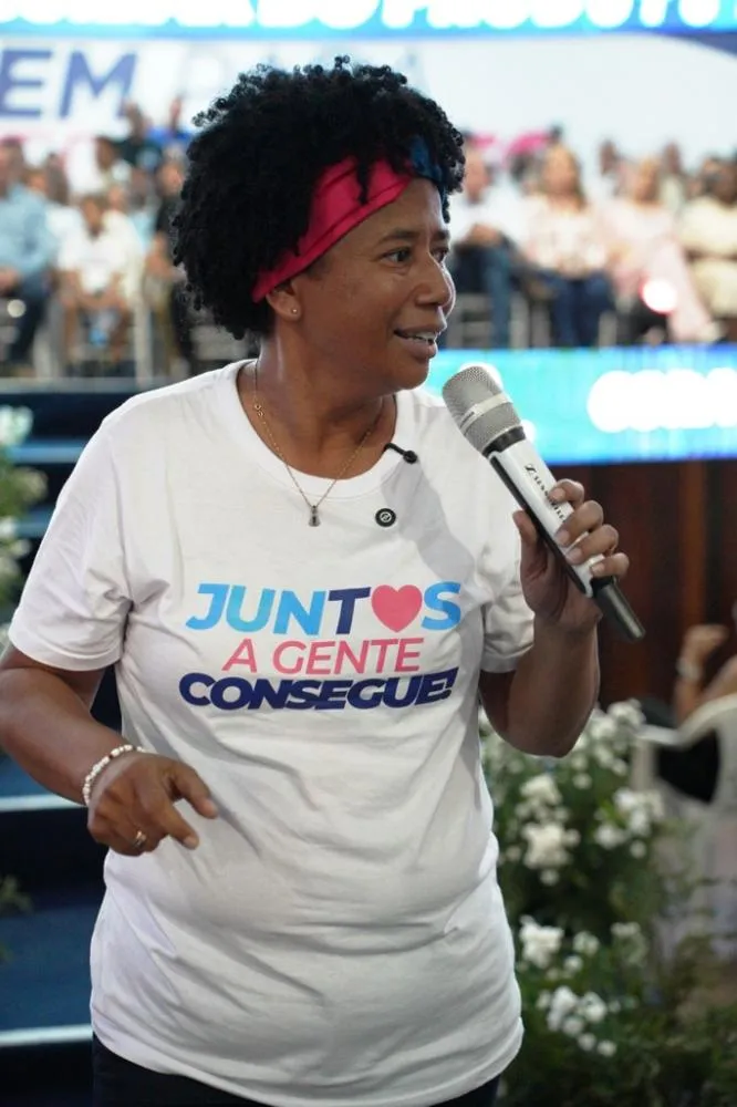 Com coragem para fazer direito, Silvia Cristina dá o primeiro passo rumo ao Senado