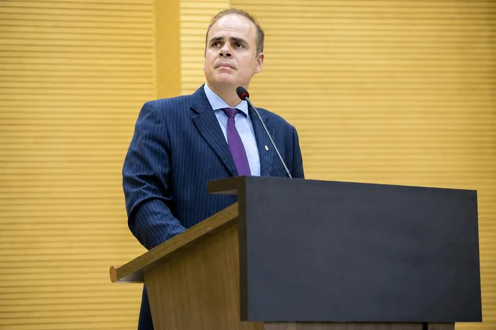 Ficha limpa ou rigor sem medida? O caso Alan Queiroz expõe os limites da punição eleitoral.