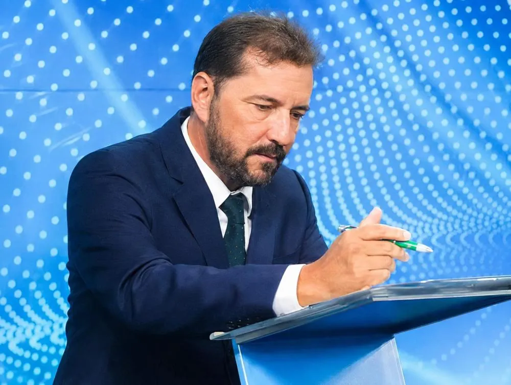 A política pode ser dura. A crueldade, não