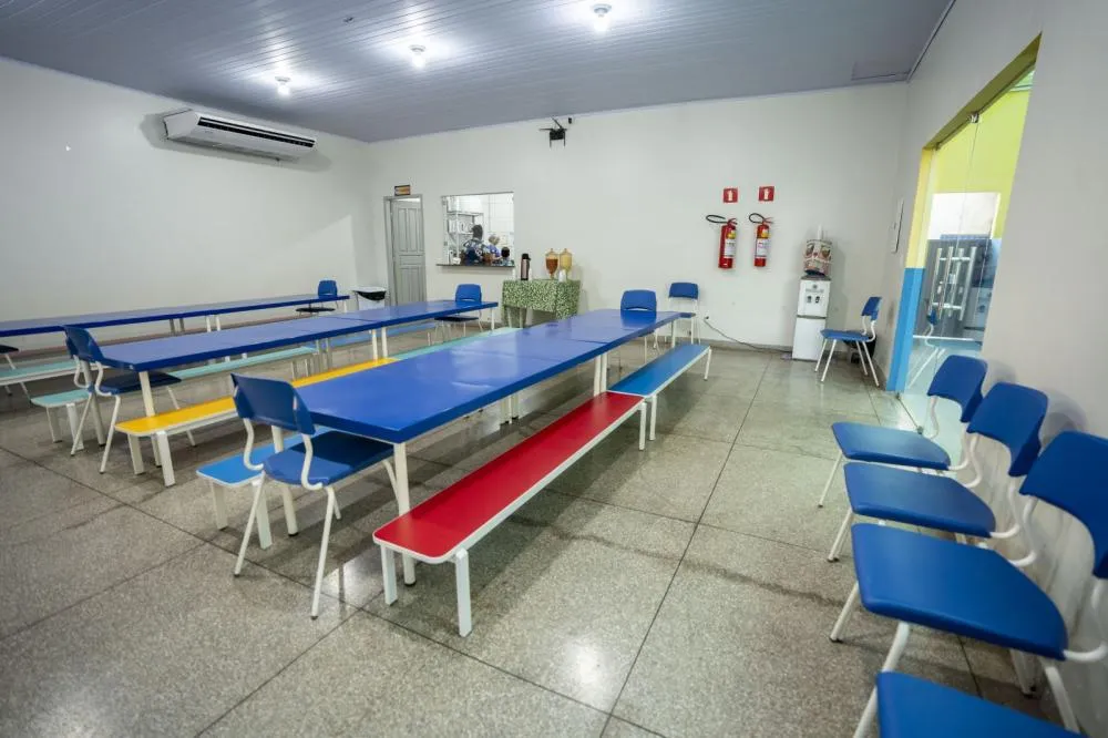 Hildon quer modernizar escolas de Rondônia onde 84% não têm laboratório de ciências