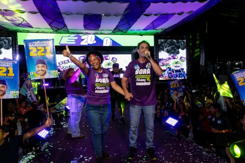Léo Moraes confirma apoio e pede votos para Sílvia Cristina