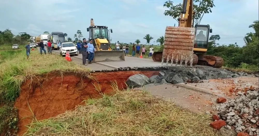 Estradas, reservas e aldeias são atingidas pelo excesso de volume de água na região da Ponta do Abunã